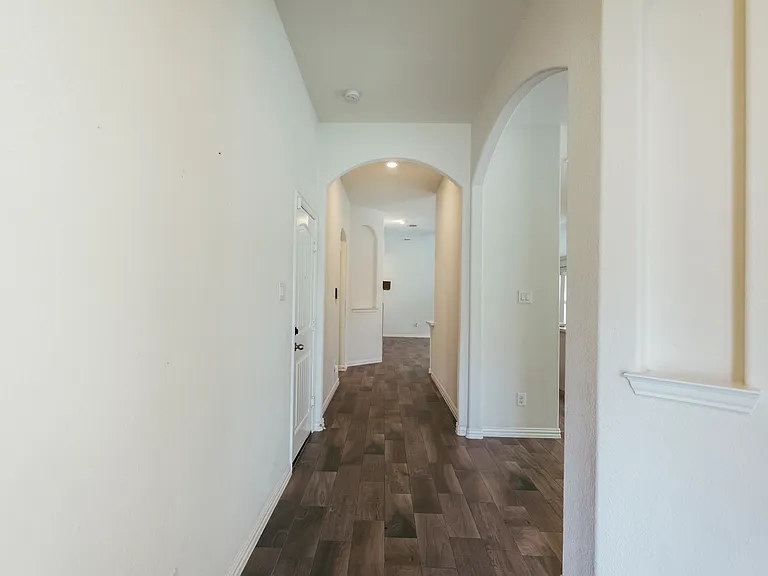 816 Blackhawk Dr — Photo 18