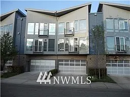 2520 Jefferson Avenue E #E photo 1
