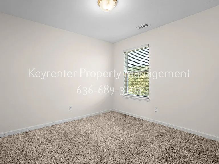 2645 Winding Valley Dr — Photo 15