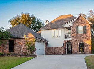 12252 River Highlands Dr, Saint Amant, LA 70774