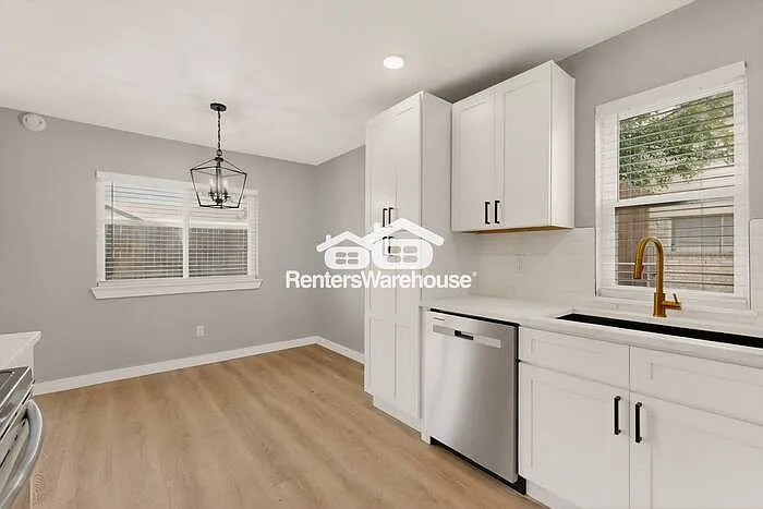 507 S Spring Creek Dr — Photo 15