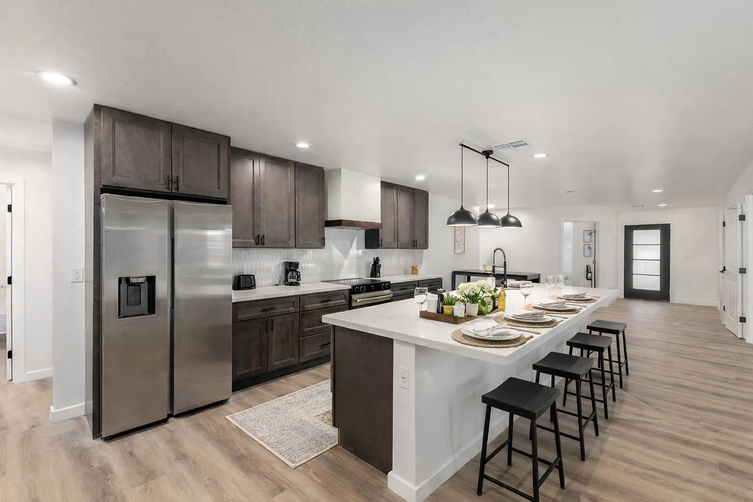4 bed, 3.5 bath, 2247 sqft, $1,009 — Photo 4