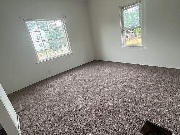2nd image of 855 Butterworth St SW #1