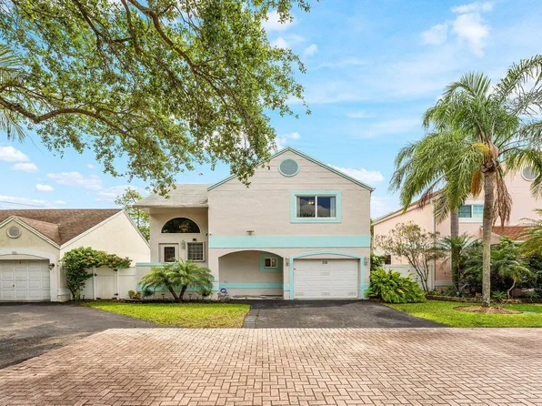 331 NW 101st Terrace, Pembroke Pines, FL 33026