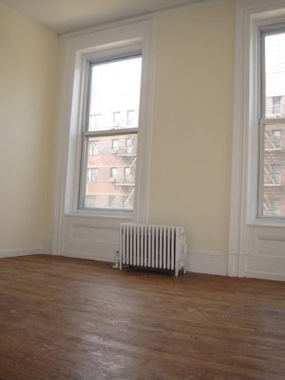 1st image of 300 E 61st St APT 4W