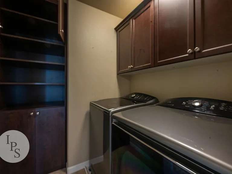 6414 W Norwich Ave — Photo 19