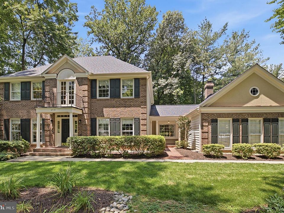 1st image of 9721 S Park Cir
