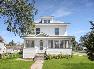 204 7th St NE, Staples, MN 56479