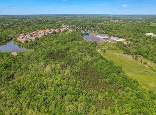 View High Dr, Kansas City, MO 64134