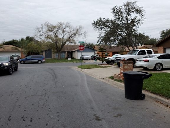 5th image of 7004 N 14th Ln