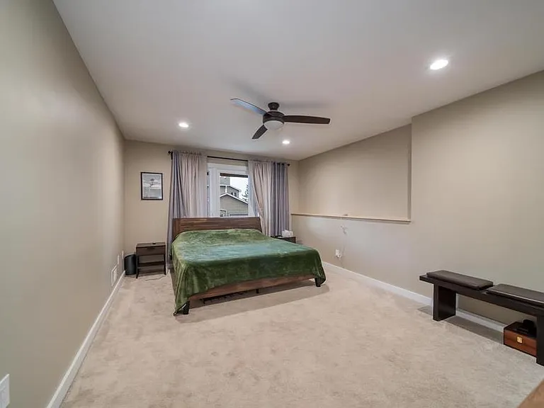 302 Heights Dr — Photo 10