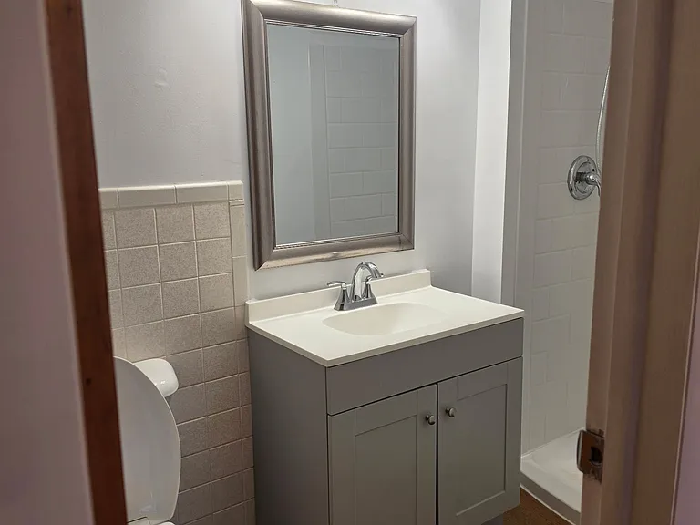 5915 Boettcher Ct — Photo 2