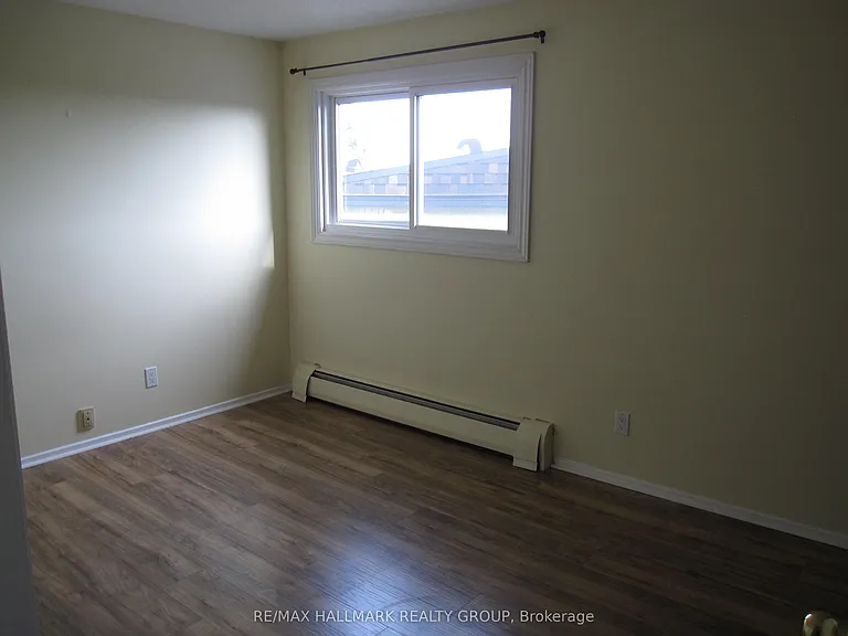 898 Elmsmere Rd #12 — Photo 9