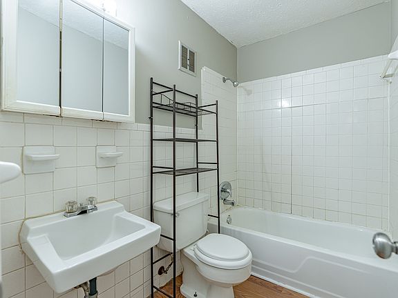5th image of 421 N Woodland Dr #11332927