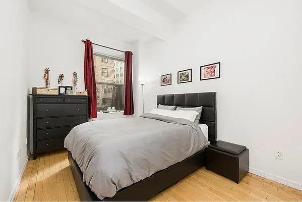 Sold by LG Fairmont Group | media 3