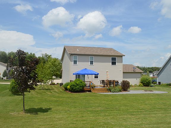 3rd image of 117 Green Ash Ln