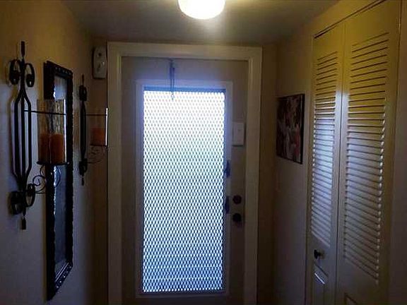 4th image of 10433 Sunrise Lakes Blvd APT 404