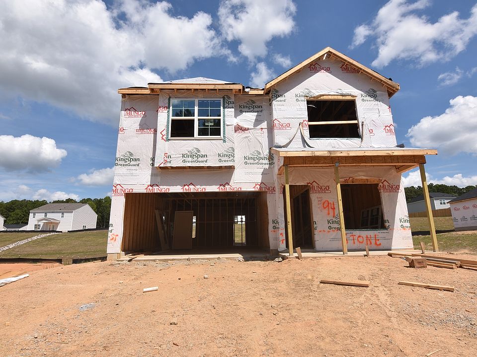 1st image of 290 Gill Farm Way