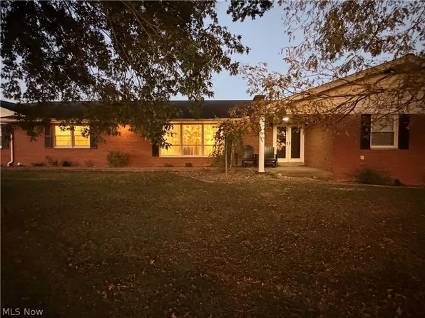 62271 Birch Dr, Barnesville, OH 43713