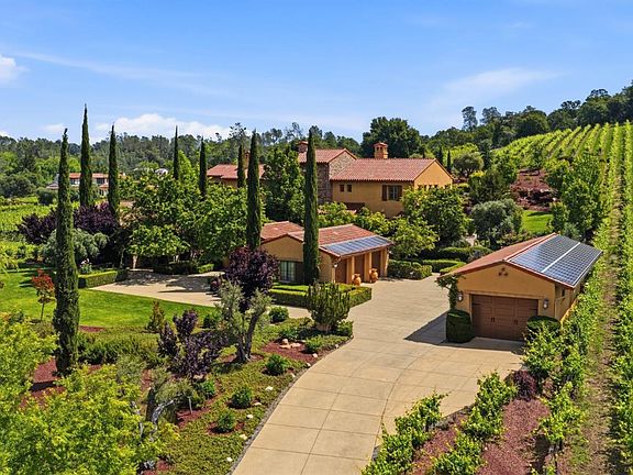2nd image of 5301 Montserrat Ln