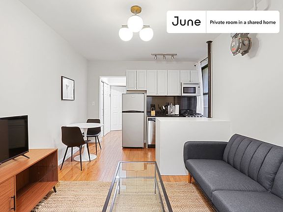 4th image of 23 E 109th St #2L-A