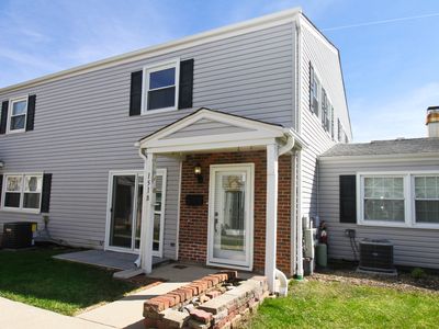 151 Peter Ct Unit B, Bartlett, IL, 60103