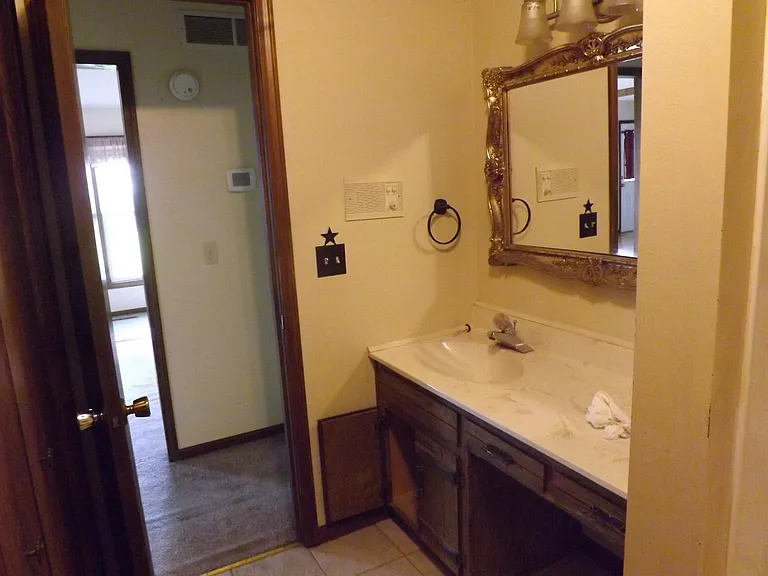 2111 SE Powell Rd — Photo 13