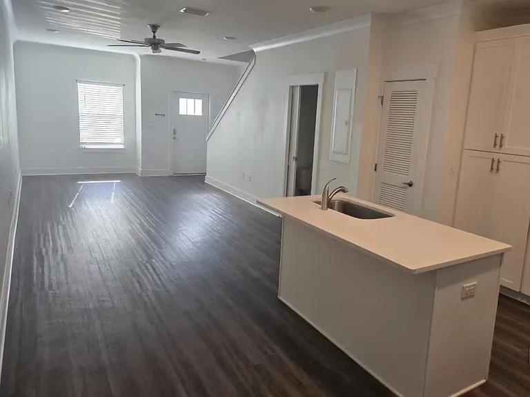 110 Palm Shadow Way #110 — Photo 5