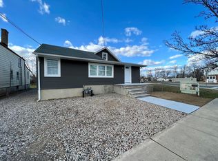 703 Florence Ave #A, Keyport, NJ 07735