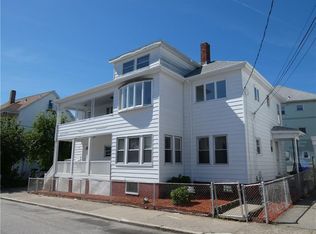 31 Carson St, Pawtucket, RI 02860