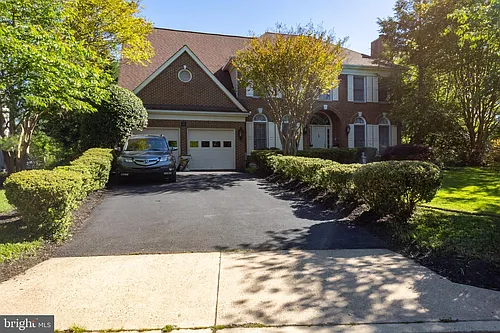 4705 Rippling Pond Dr Photo 1