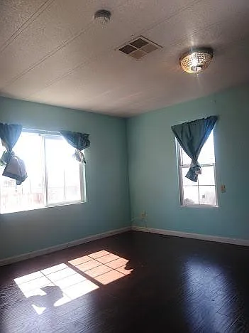 443 Los Encinos St — Photo 3