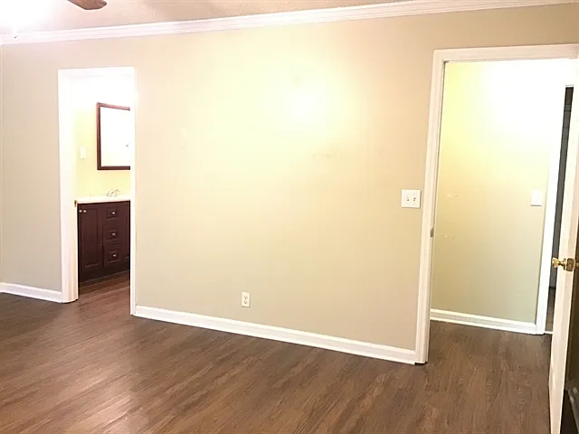 809 Briargrove Dr — Photo 12