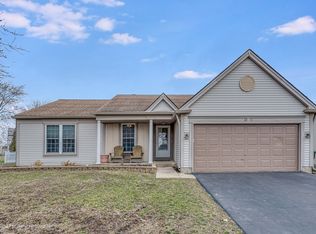 1085 Baybrook Ln, Carol Stream, IL 60188