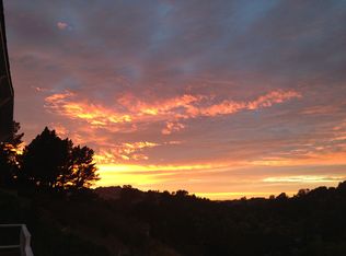 18 Bel Air Dr, Orinda, CA