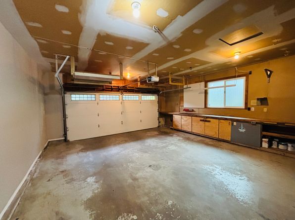 3 bedroom rental in Delta — photo 34