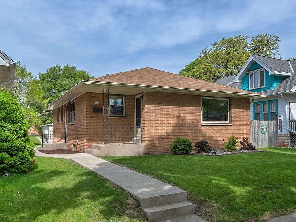 1st image of 801 S 93rd St