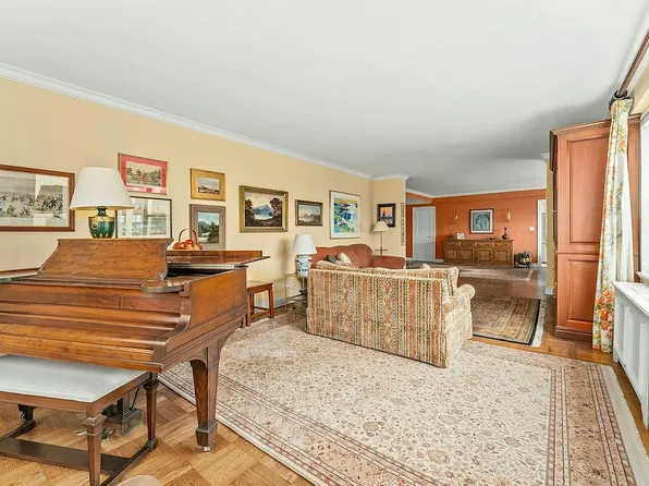 201 E 79th St APT 18F, New York, NY 10075