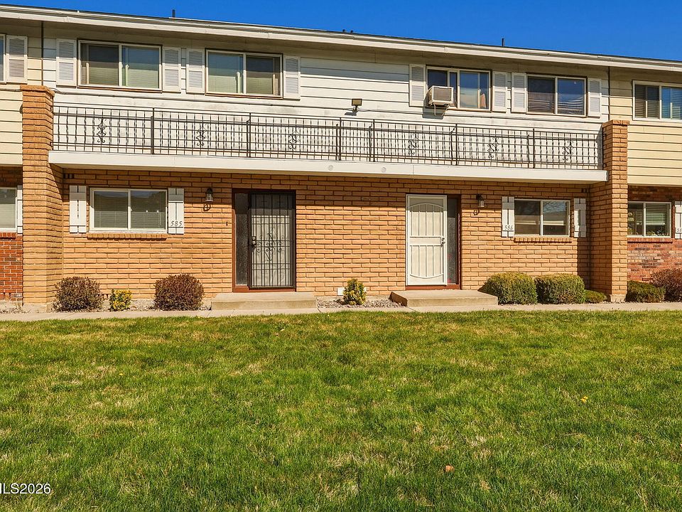 1st image of 585 Smithridge Park