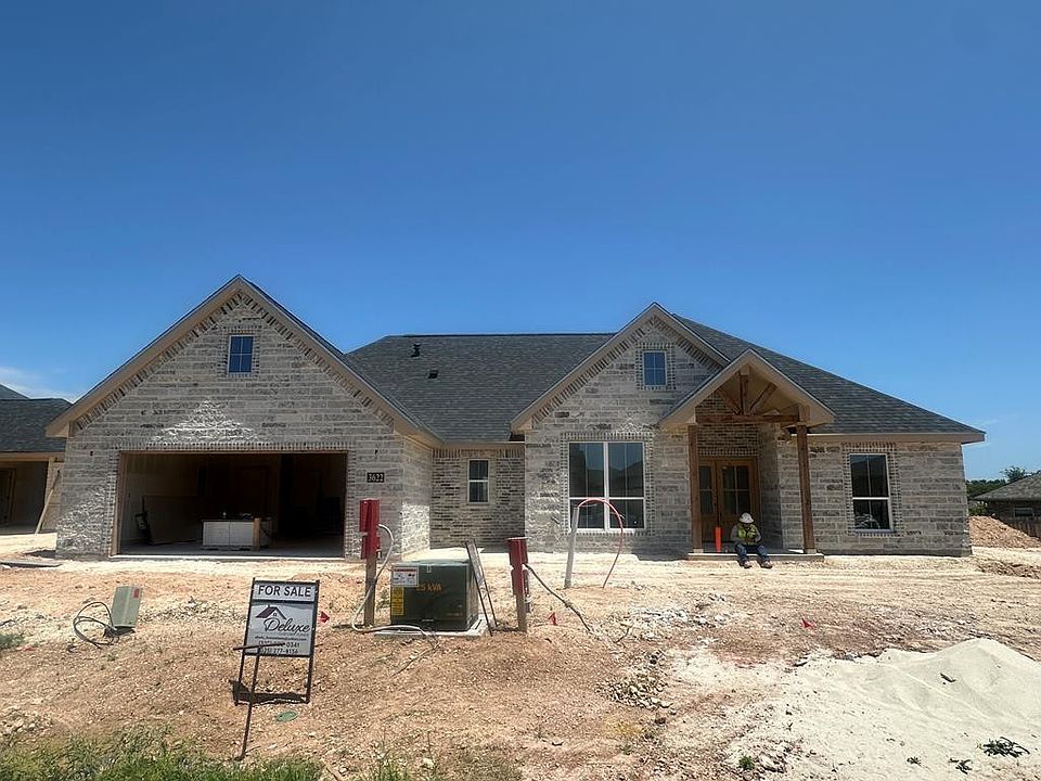 1st image of 3622 Silver Spur Dr