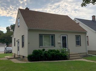 2625 S 70th St, Milwaukee, WI 53219