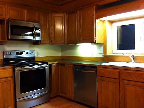 5th image of 878 Viridian Ln