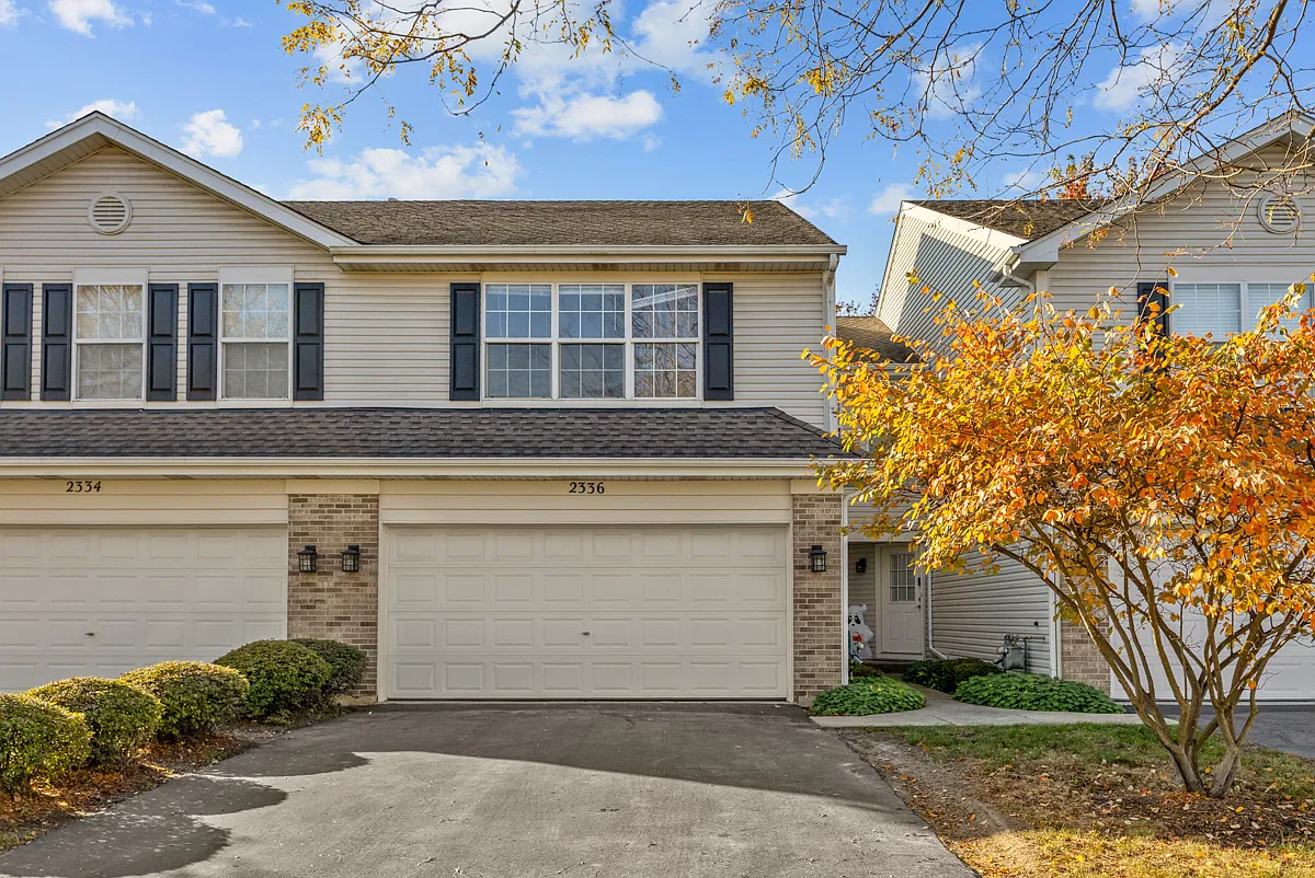 3 bed, 2.5 bath, 1668 sqft, $2,550 — Photo 1