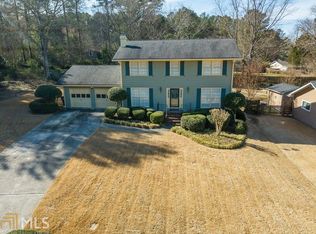 1944 Paces Landing Ct NW, Conyers, GA 30012