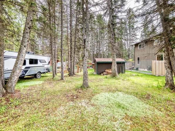 2 S Wolf Close, Tsuu T'ina Nation 145 (sarcee 145), AB T3Z 1A3