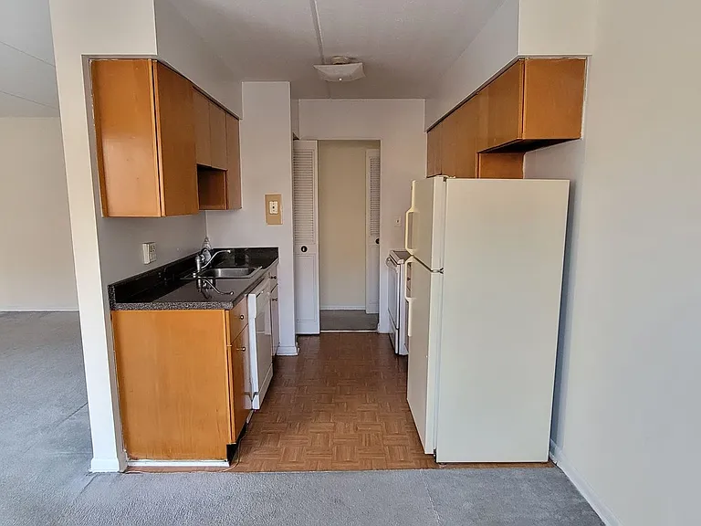 918 WASHINGTON — Photo 3