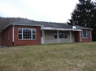 1922 Main St, Sneedville, TN 37869