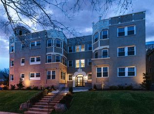 920 Ward Parkway, Kansas City, MO 64112