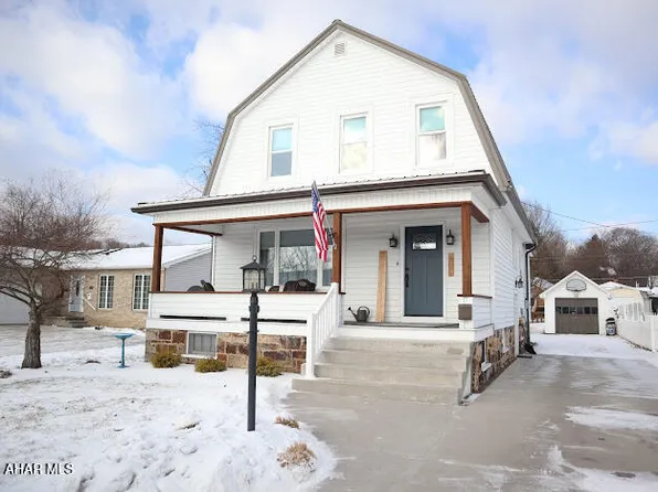 5424 Grandview Ave, Altoona, PA 16601
