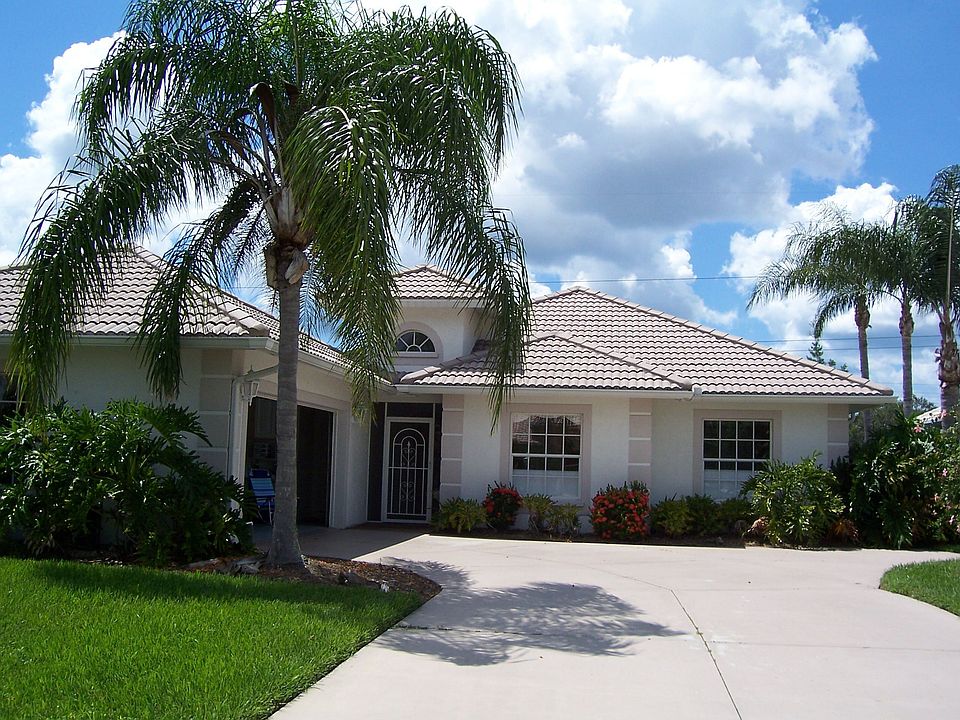 1st image of 156 Grand Oak Cir